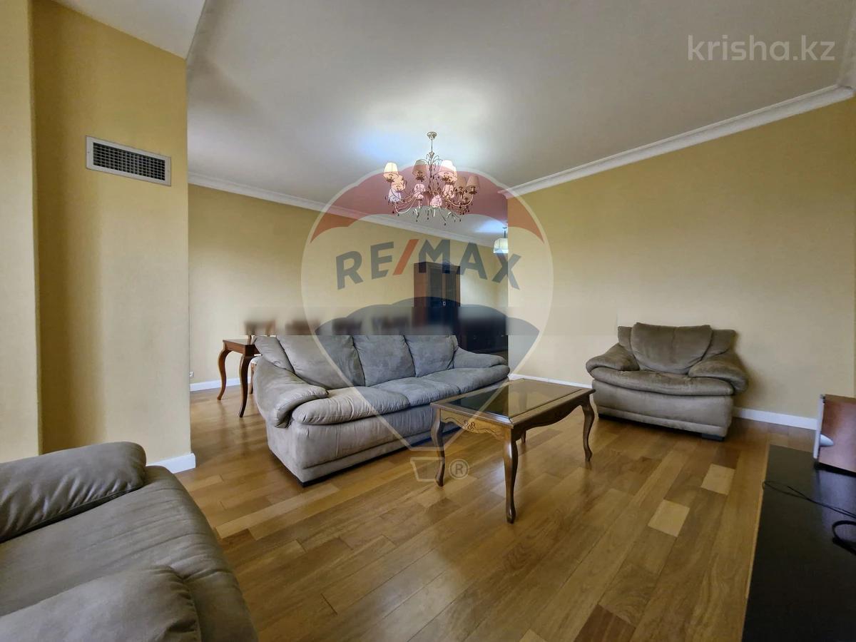 Фото Квартира, 4 комн, 158 м², 3/7 эт.