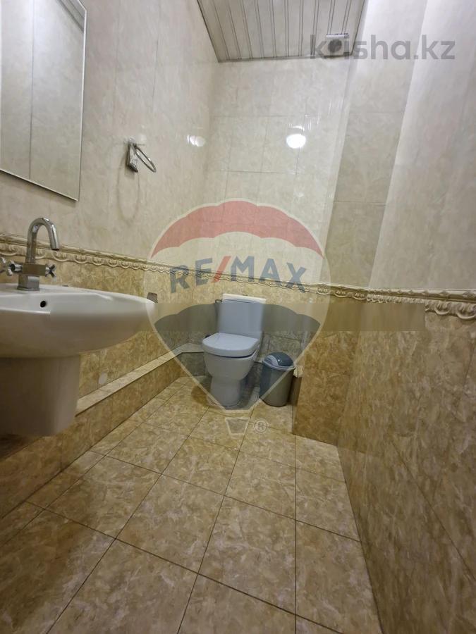 Фото Квартира, 4 комн, 158 м², 3/7 эт.