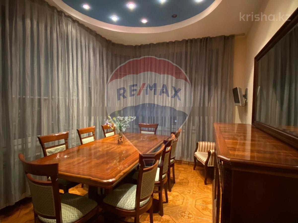 Фото Квартира, 3 комн, 186 м², 3/17 эт., 2005 г.п.