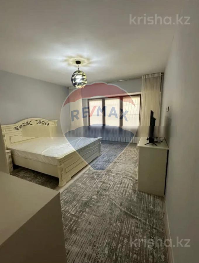 Фото Квартира, 3 комн, 80 м², 3/9 эт., 2000 г.п.