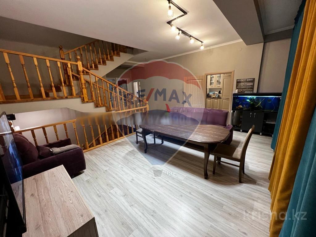 Фото Отдельный дом, 5 комн, 215м²
