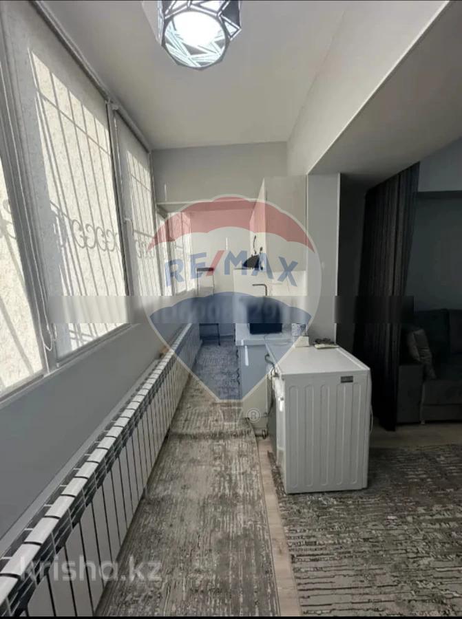Фото Квартира, 3 комн, 80 м², 3/9 эт., 2000 г.п.