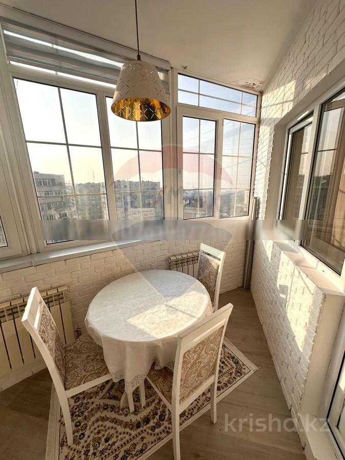 Фото Квартира, 2 комн, 68.5 м², 10/10 эт., 2016 г.п.