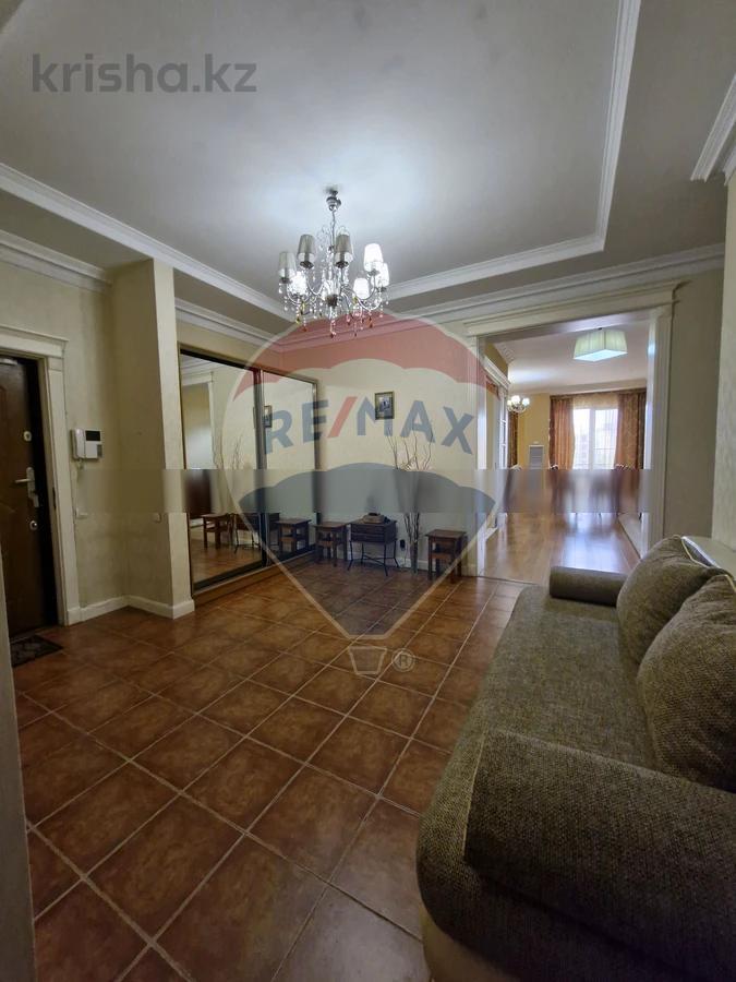 Фото Квартира, 4 комн, 158 м², 3/7 эт.