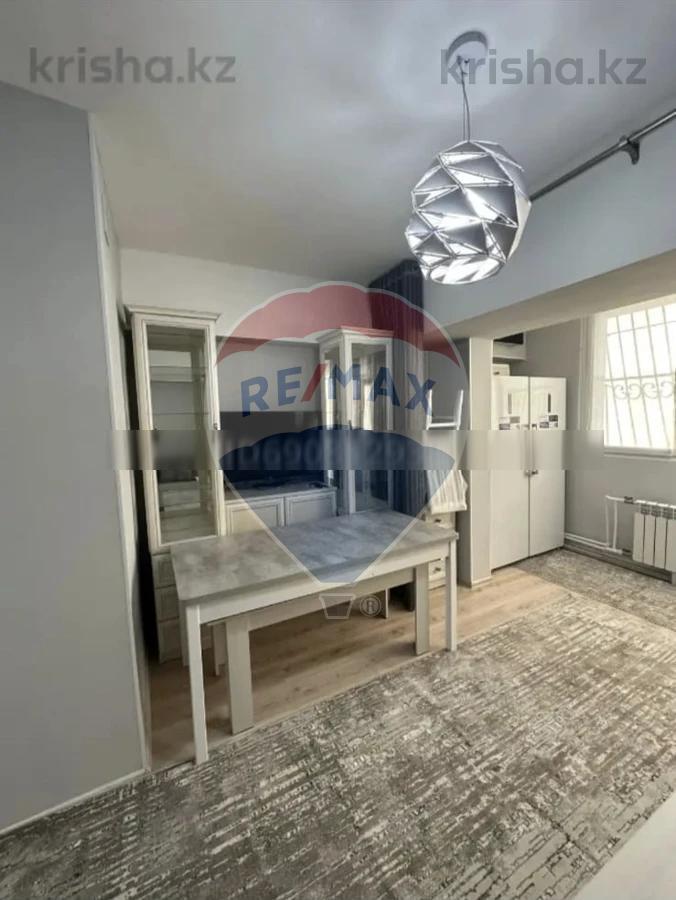 Фото Квартира, 3 комн, 80 м², 3/9 эт., 2000 г.п.