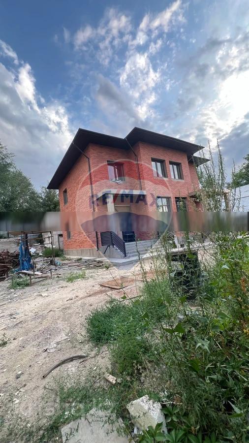 Фото Отдельный дом, 5 комн, 260м²