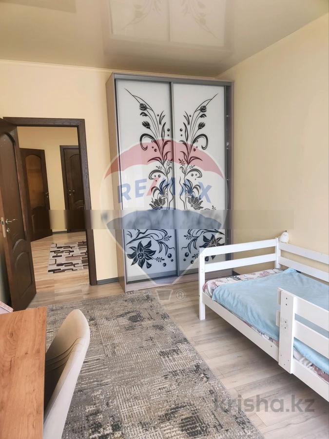 Фото Квартира, 2 комн, 65 м², 9/10 эт., 2013 г.п.