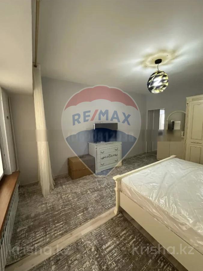 Фото Квартира, 3 комн, 80 м², 3/9 эт., 2000 г.п.