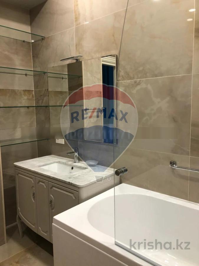 Фото Квартира, 3 комн, 118 м², 11/20 эт., 2016 г.п.