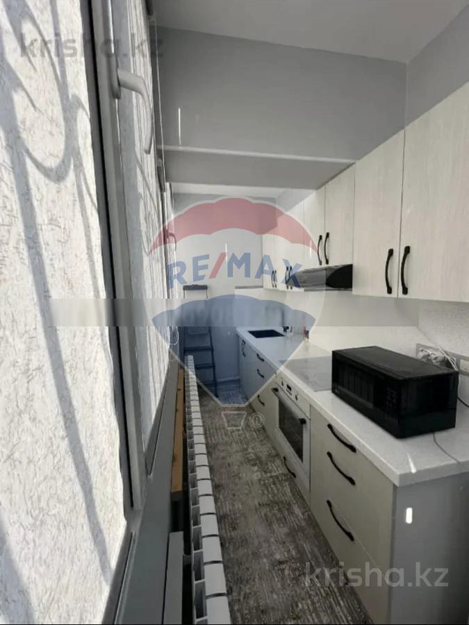 Фото Квартира, 3 комн, 80 м², 3/9 эт., 2000 г.п.