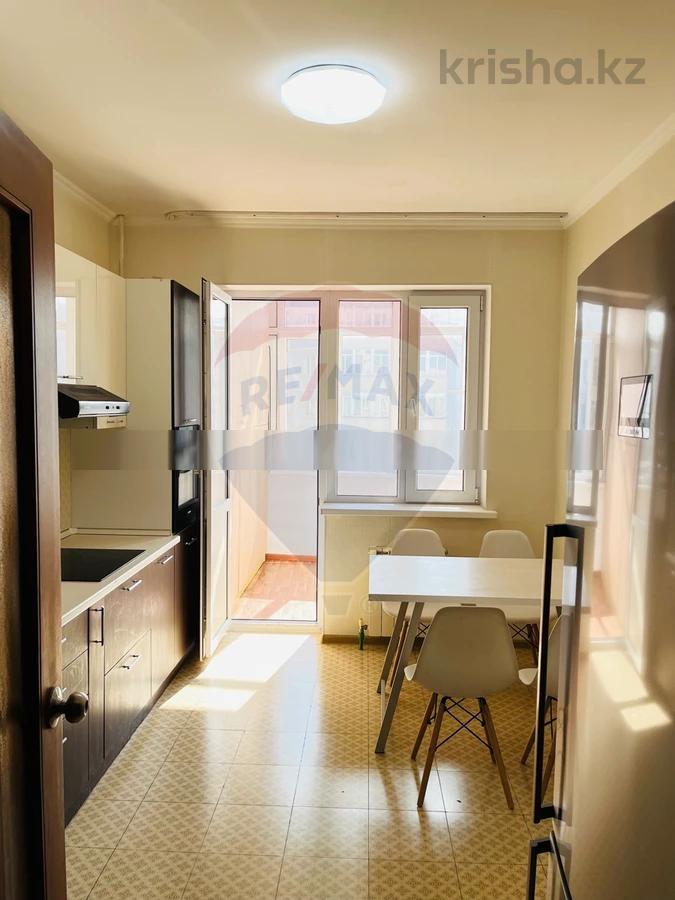 Фото Квартира, 2 комн, 67 м², 8/9 эт., 2011 г.п.