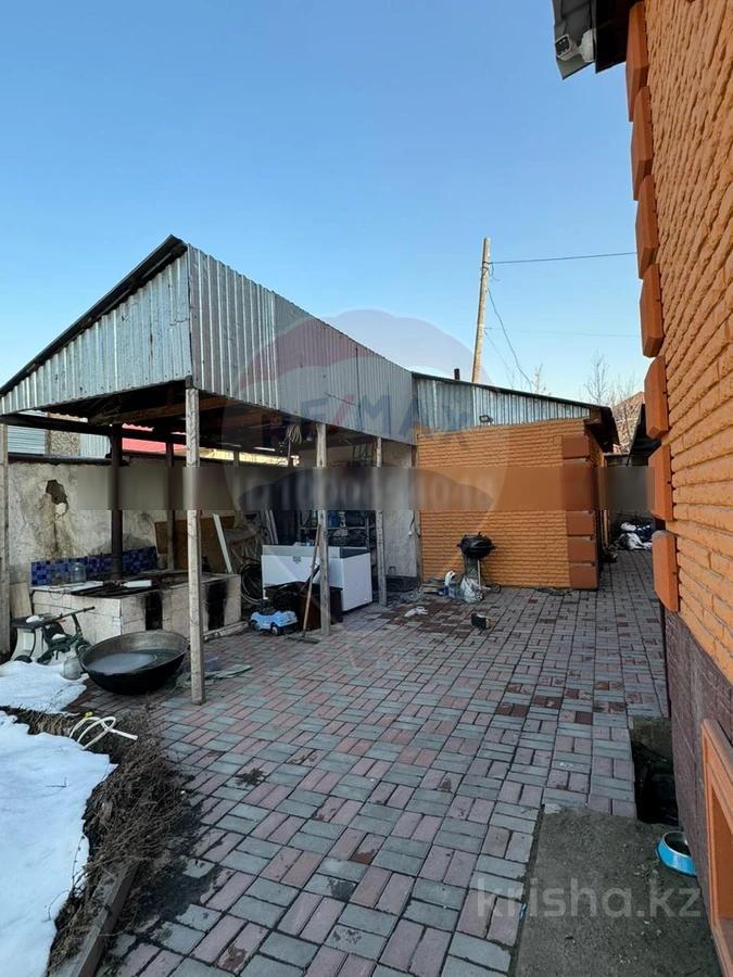 Фото Отдельный дом, 8 комн, 250м²