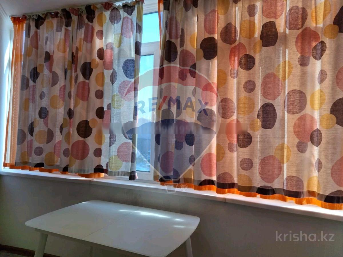 Фото Квартира, 2 комн, 68 м², 5/9 эт., 2010 г.п.