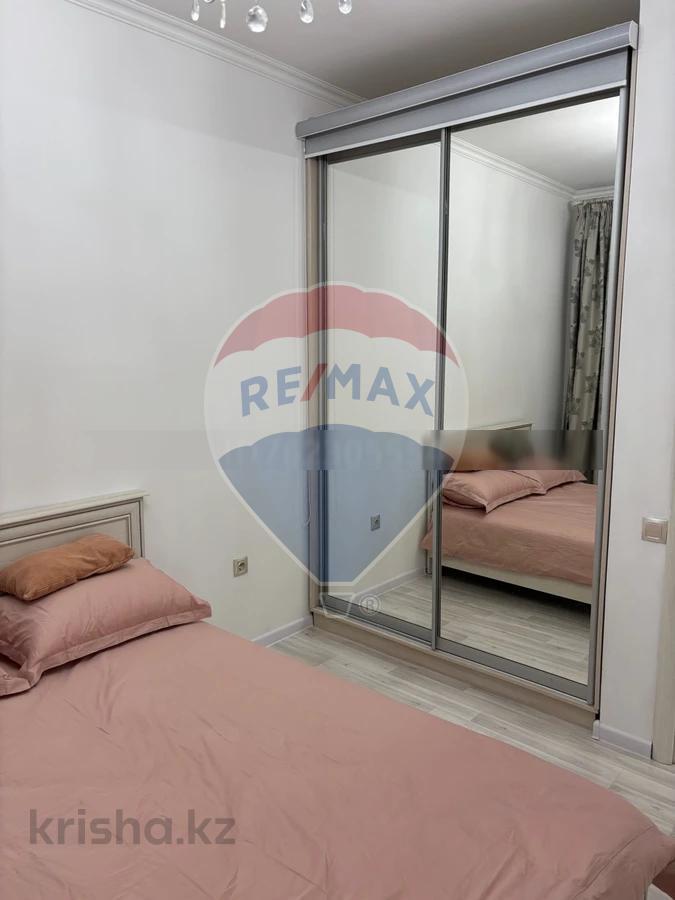 Фото Квартира, 2 комн, 64 м², 8/10 эт., 2010 г.п.