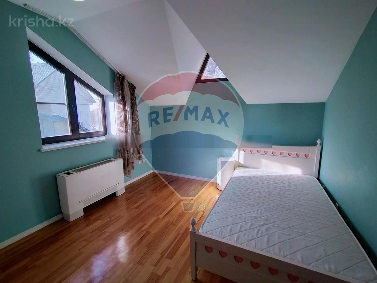 Фото Отдельный дом, 4 комн, 130м²