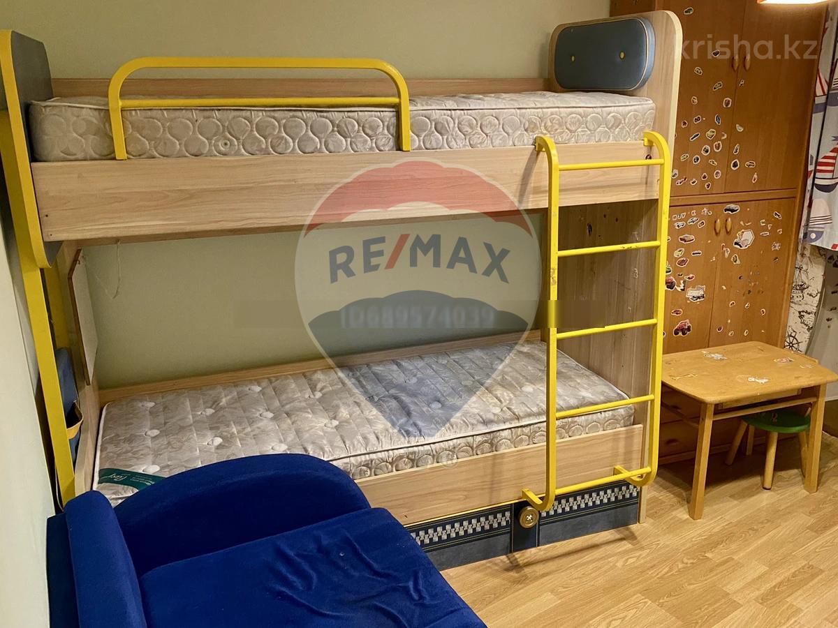 Фото Квартира, 3 комн, 68 м², 5/5 эт., 1980 г.п.