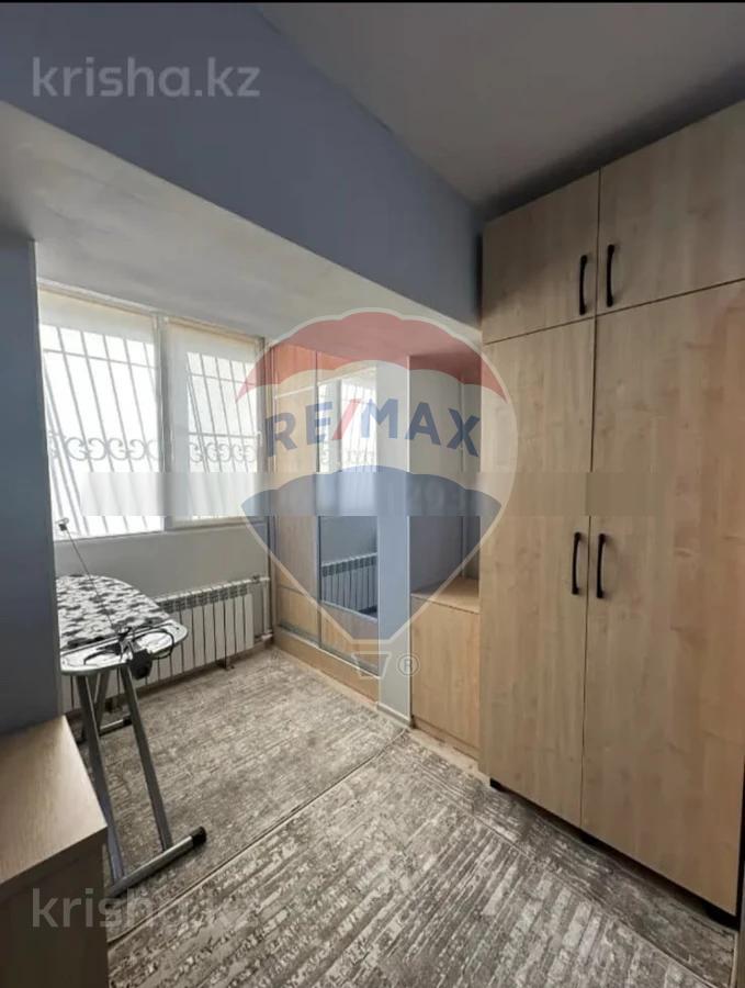 Фото Квартира, 3 комн, 80 м², 3/9 эт., 2000 г.п.