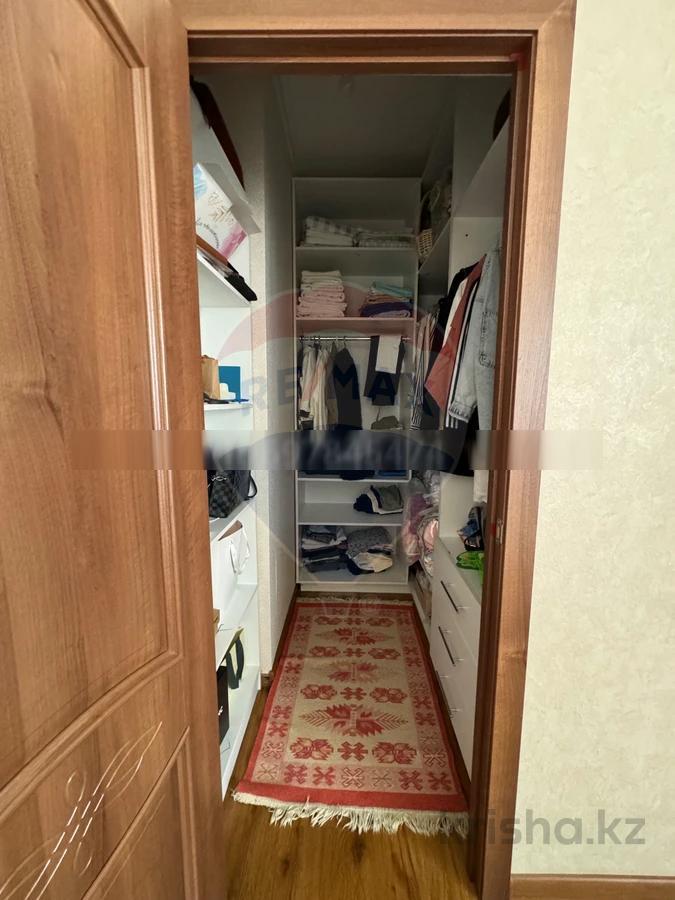 Фото Квартира, 2 комн, 68 м², 6/10 эт., 2013 г.п.