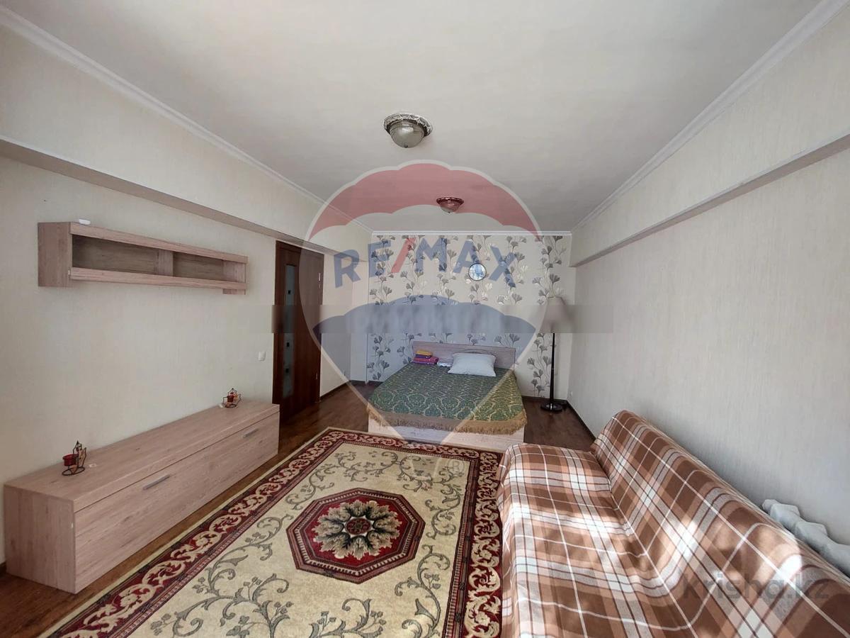 Фото Квартира, 1 комн, 39 м², 3/5 эт.