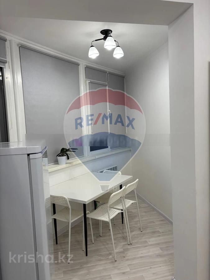Фото Квартира, 2 комн, 64 м², 8/10 эт., 2010 г.п.